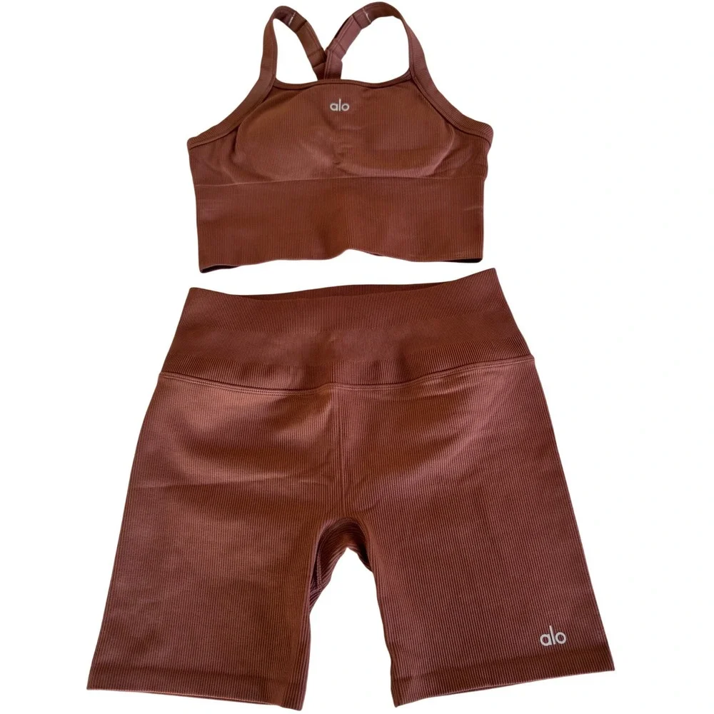 Alo Yoga Seamless Ribbed Favorite Bra Tank & Biker Shorts Set Brown Est Size M